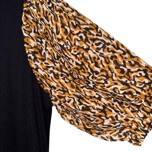 EUC‎ Tahari Animal Print Puff Sleeve Short Sleeve Shirt Size XS - Picture 5 of 5